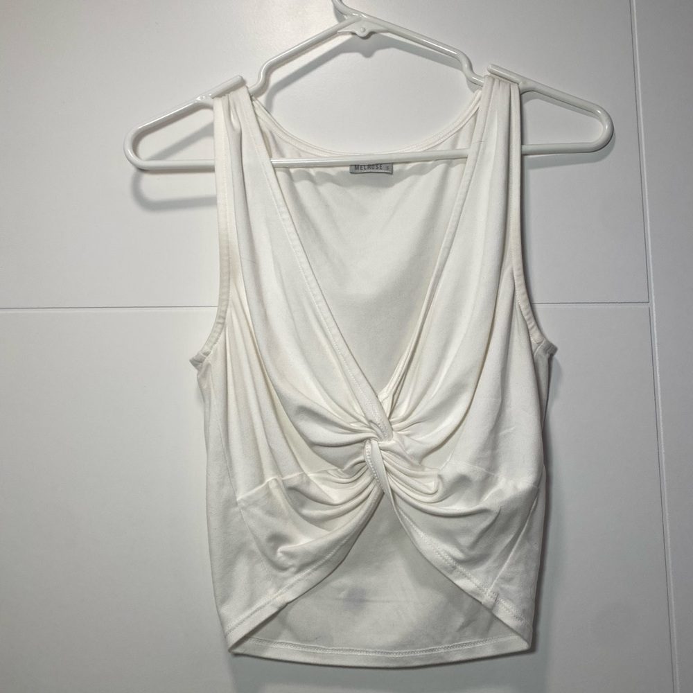 White cropped tank